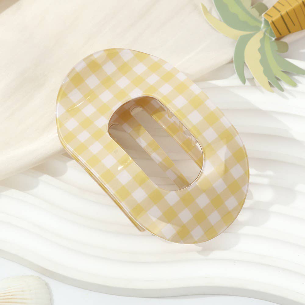 Checkered Oval Gingham Hair Clip: Pink