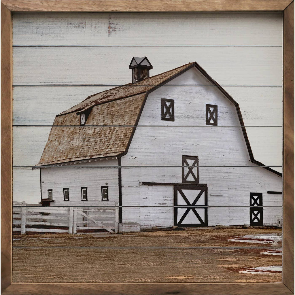 White Barn And Fence Decor