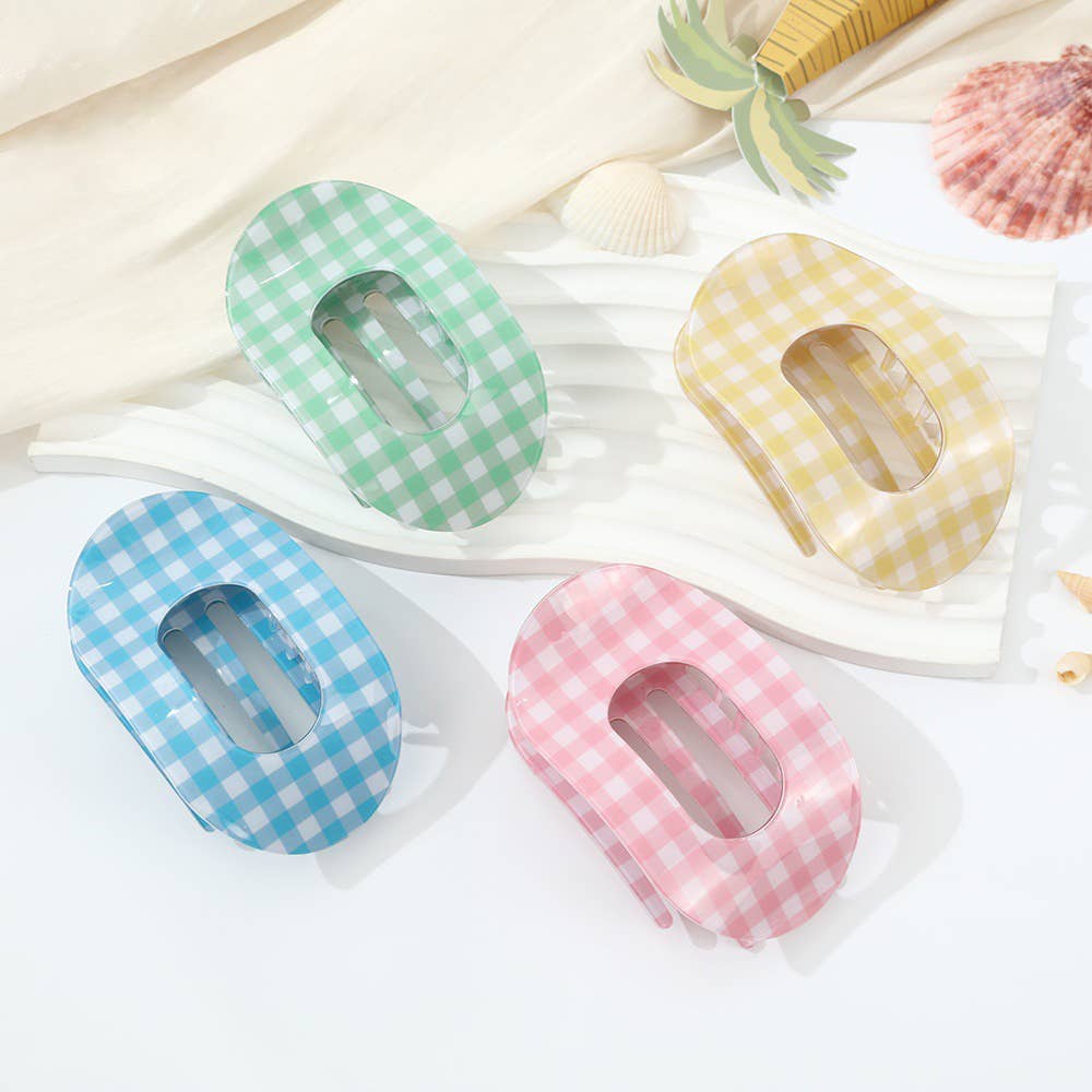 Checkered Oval Gingham Hair Clip: Pink