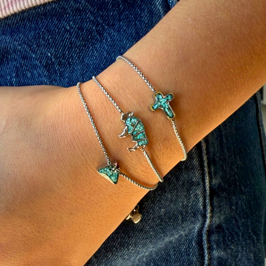 The Cross Bracelet