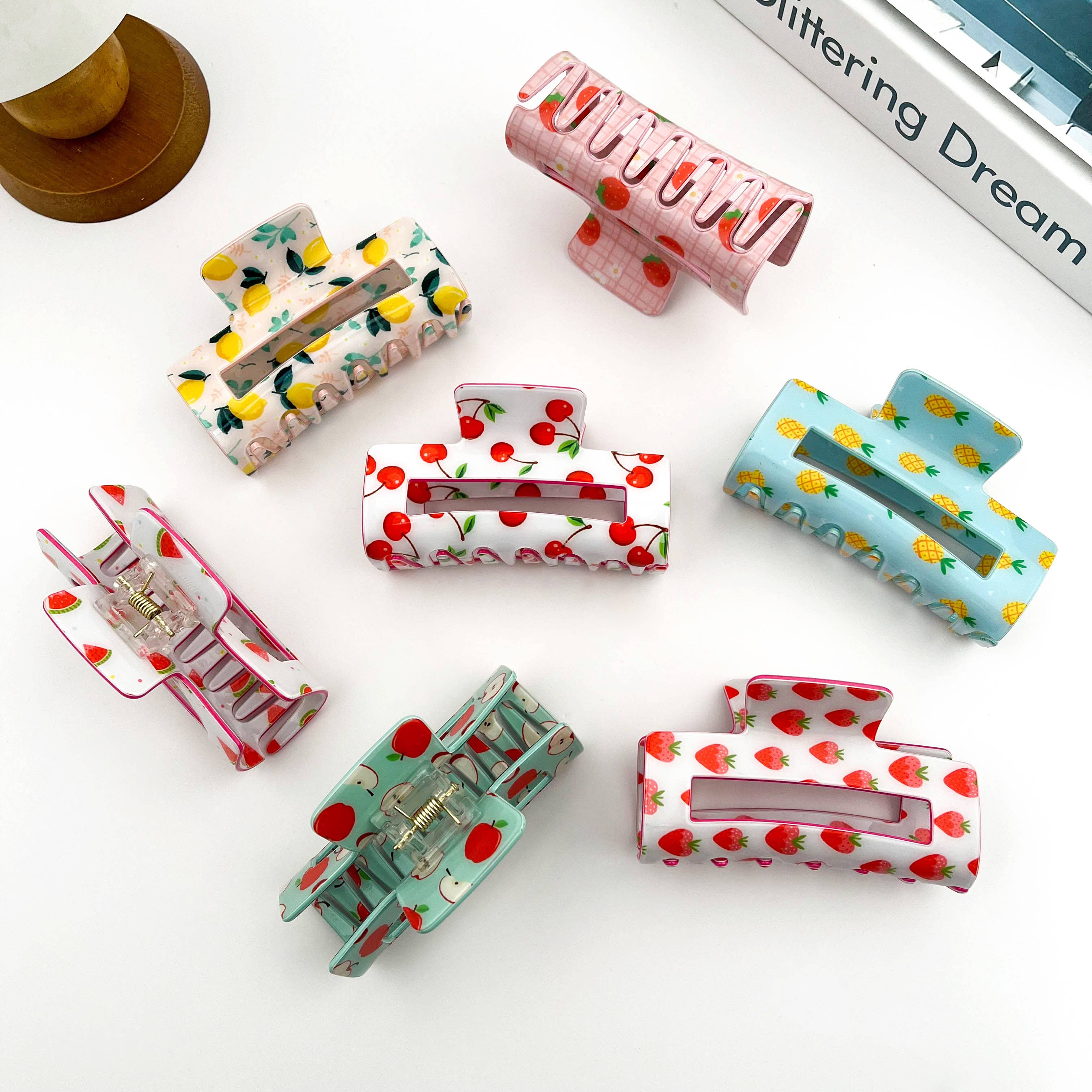 Playful Fruit-Inspired Hollow Rectangle Hair Claw Clip: Pineapple