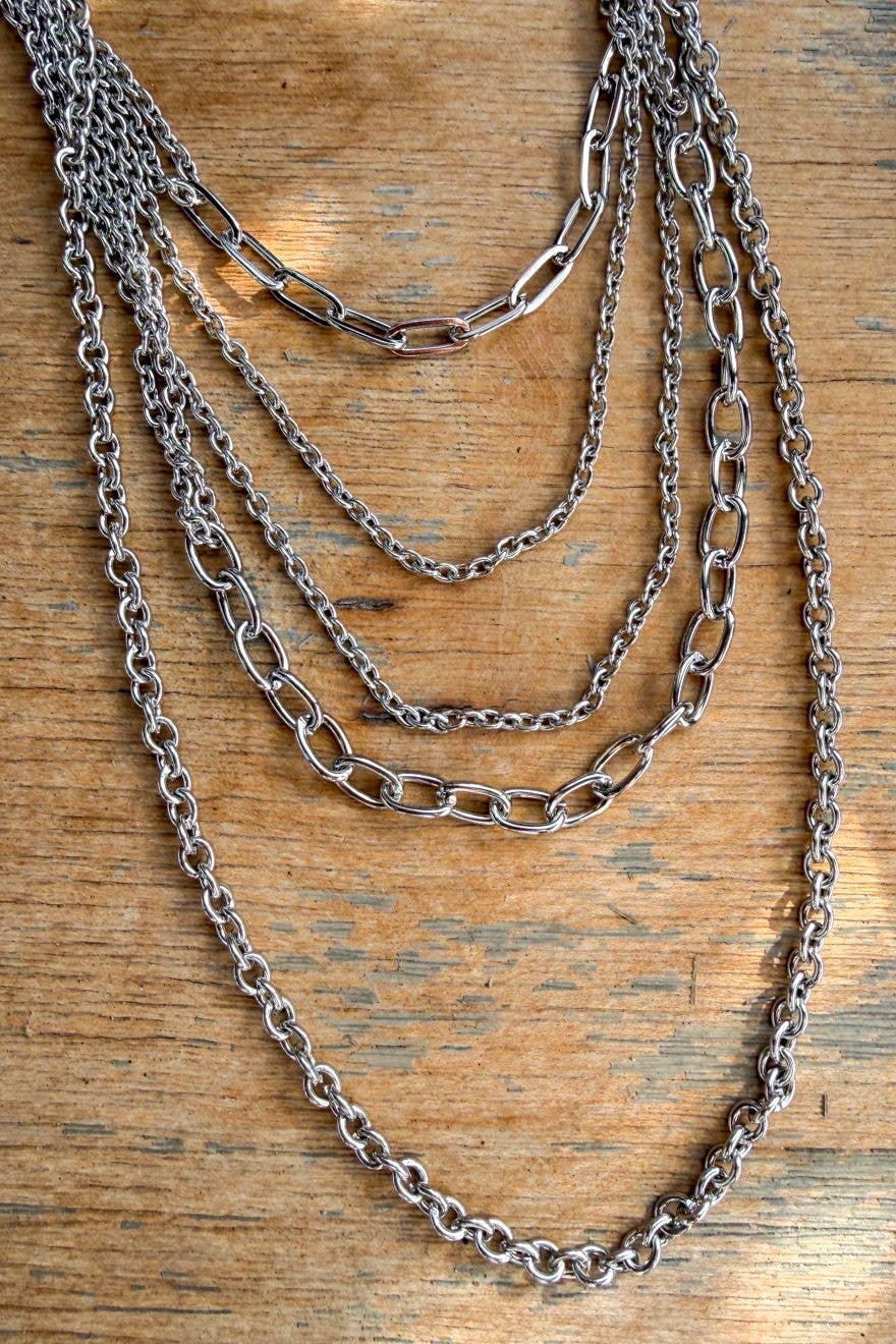 Syrah Necklace Silver
