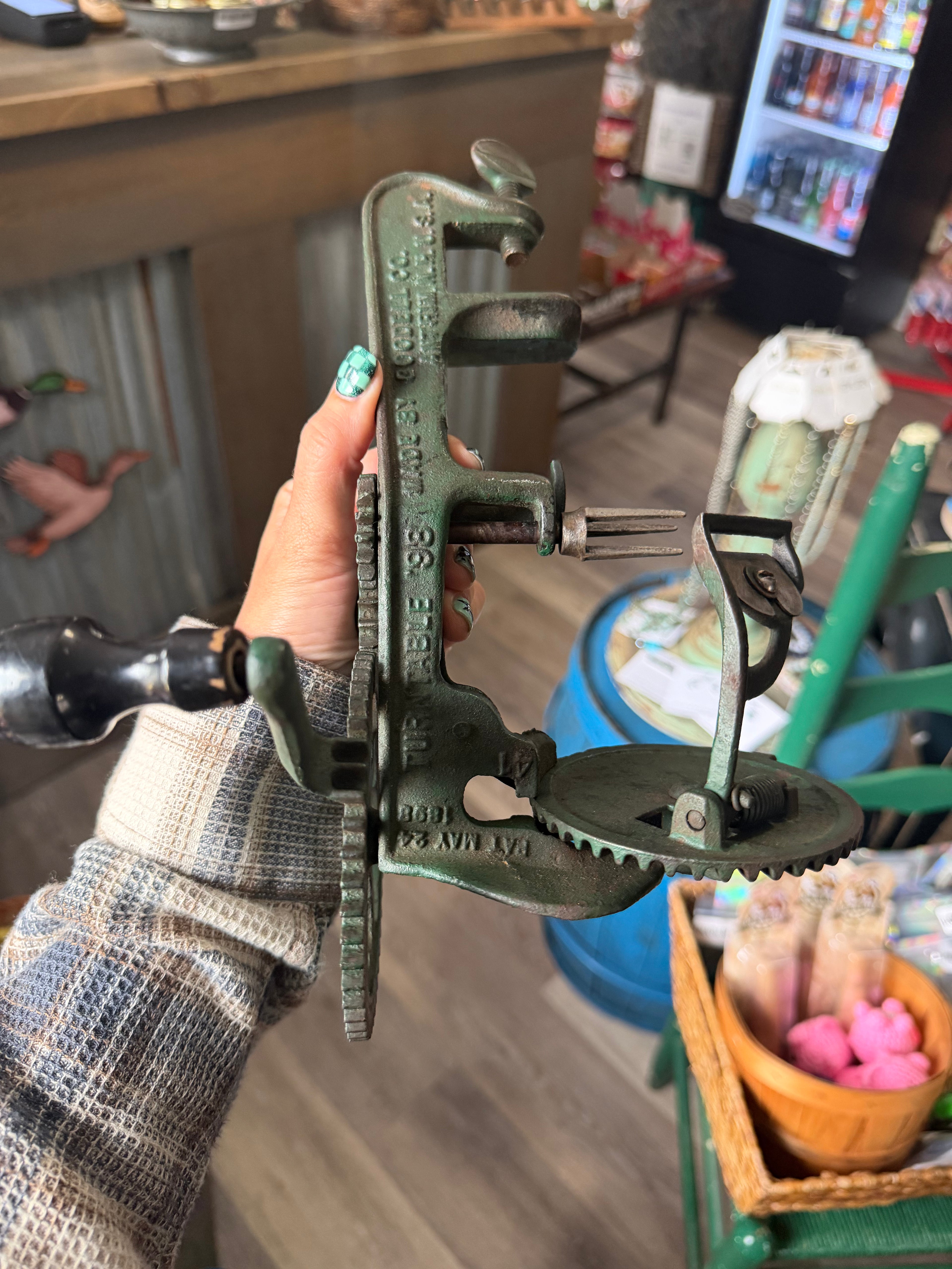 GENUINE Goodell Co. Apple Peeler
