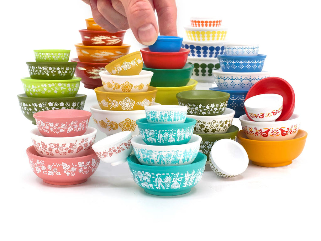 Mini Pyrex-Inspired Mixing Bowls – Retro Stackable Set: Woodland